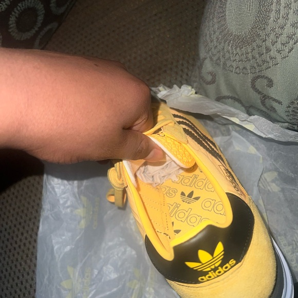 adidas Yellow and Black Men\'s Boots main image 5